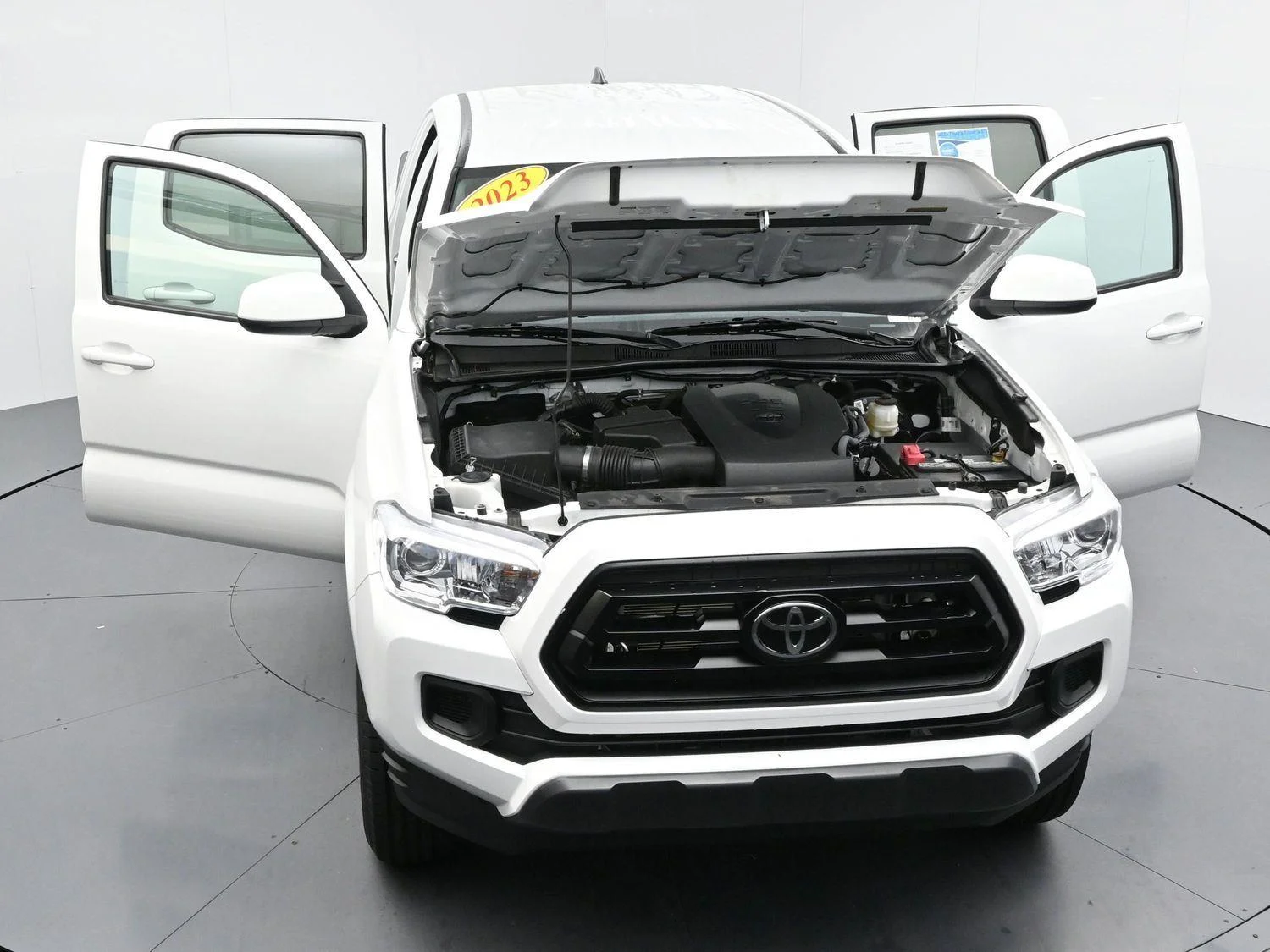 Used 2023 White Toyota SR image 38