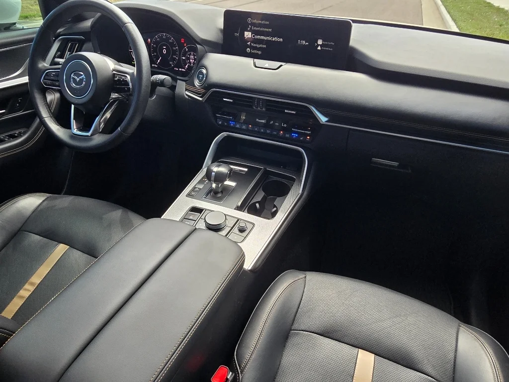 Used 2024 Rhodium White Premium Mazda Premium Plus image 27