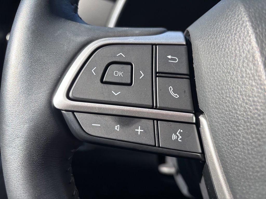 Used 2023 Silver Toyota XLE image 26