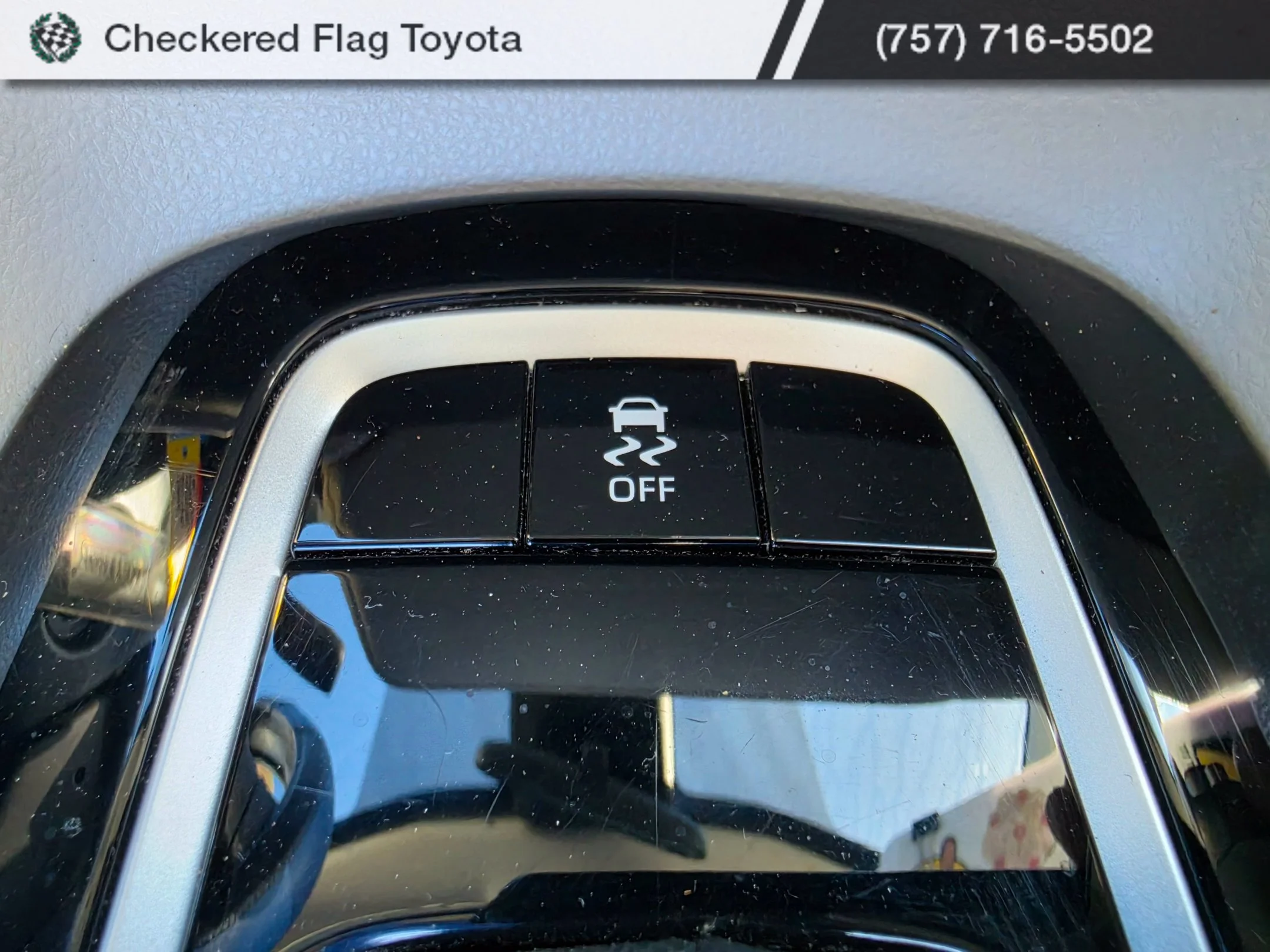Used 2023 Celestite Toyota LE image 18