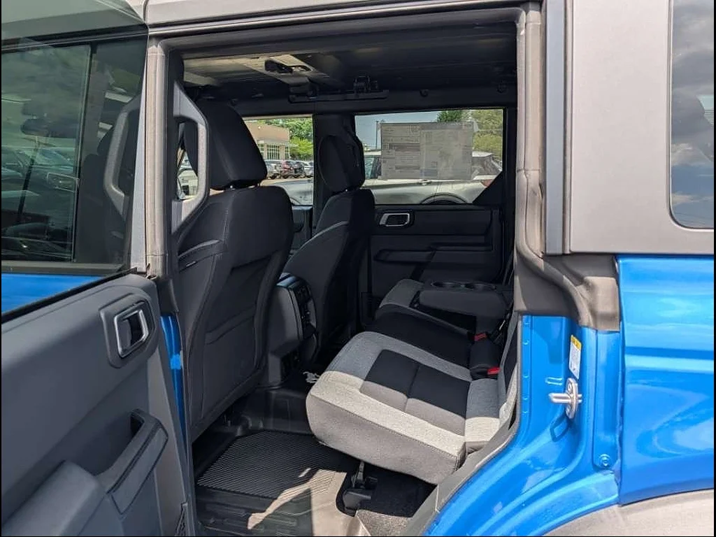 New 2026 Velocity Blue Metallic Ford Big Bend® image 6
