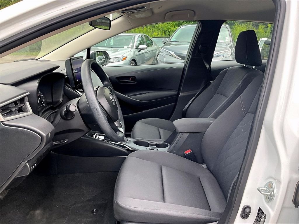 Used 2024 White Toyota LE image 4