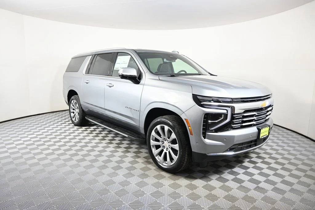 2026 Chevrolet Suburban Premier - Photo 9
