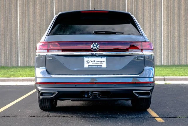 New 2026 Gray Volkswagen 2.0T SE w/Technology image 7