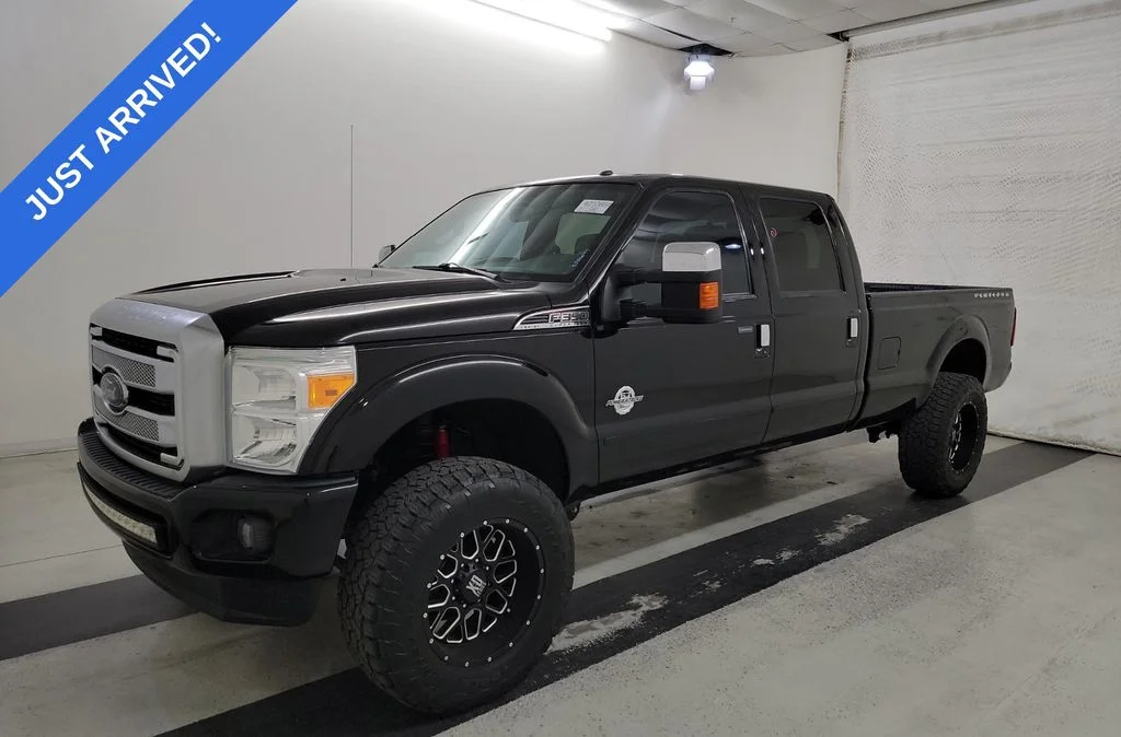 2016 Ford F-350 Platinum 4x4 Crew Cab 6-1/2' Box SRW's photo