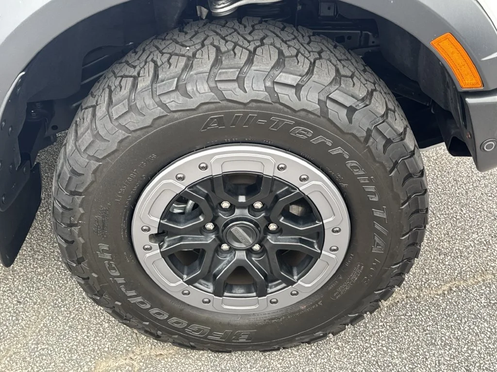 Used 2024 White Ford Raptor image 12