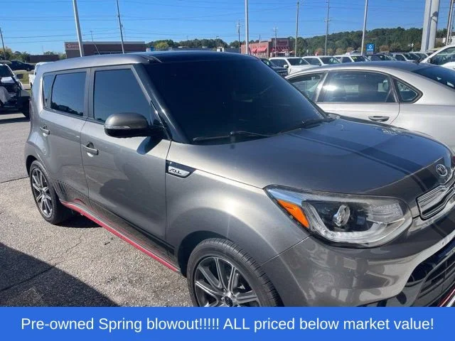 Used 2018 Gray Kia Exclaim image 7