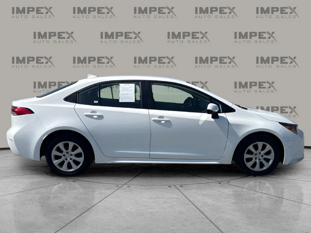 Used 2025 White Toyota LE image 6