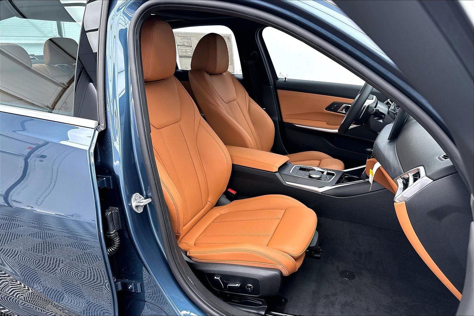 New 2026 Arctic Race Blue Metallic BMW 330i xDrive image 36