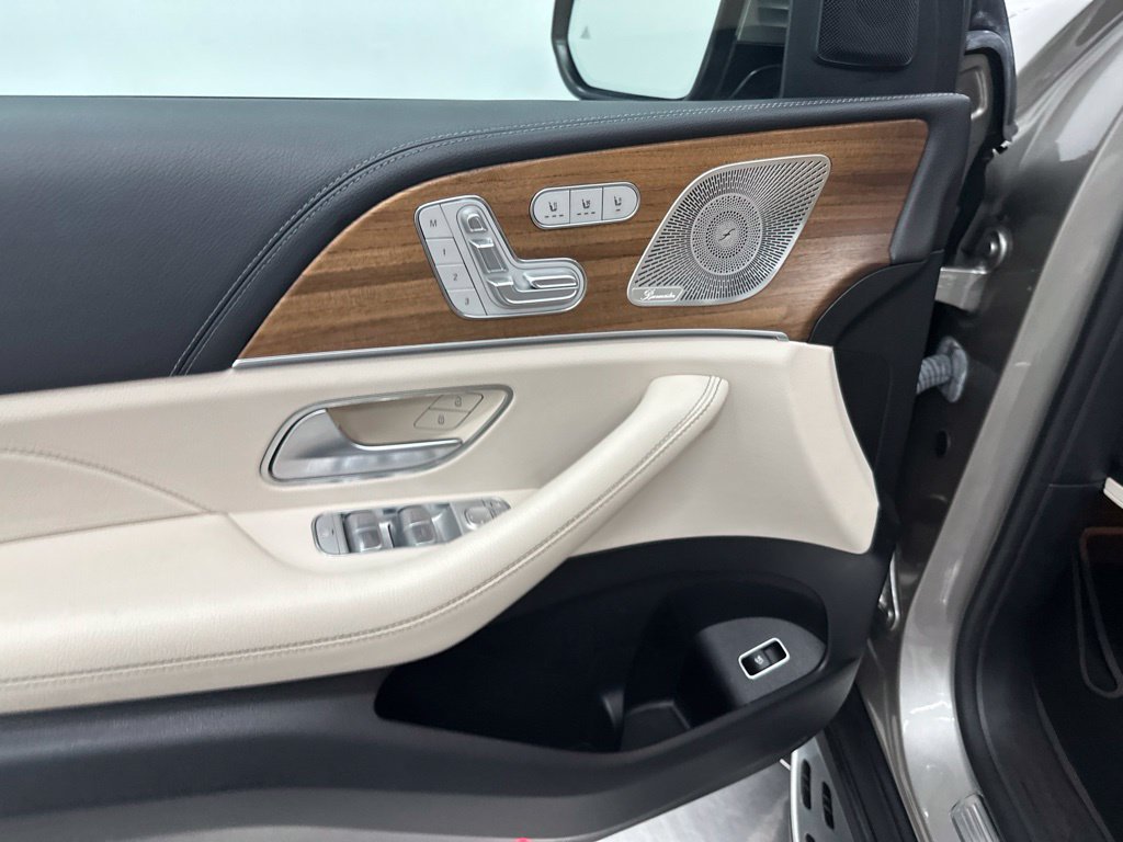 Used 2023 Silver Mercedes-Benz GLS 450 image 13