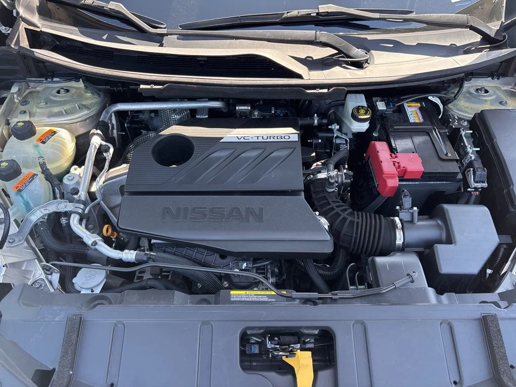 Used 2023 Gold Nissan SL image 13