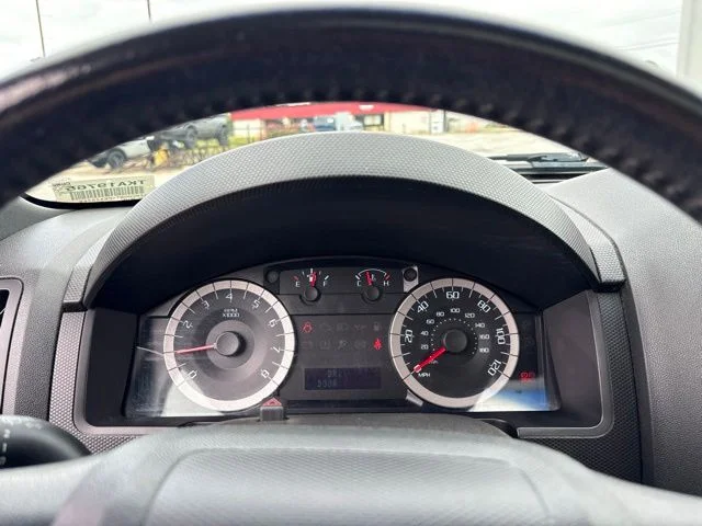 Used 2012 Red Ford XLT image 15