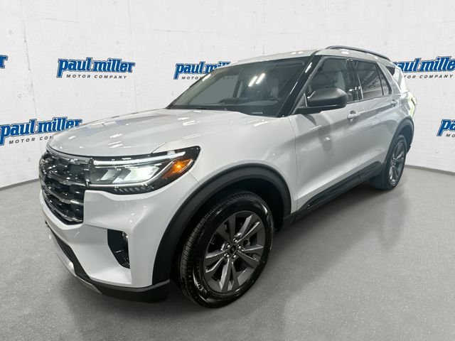2026 Ford Explorer Active 4WD's photo