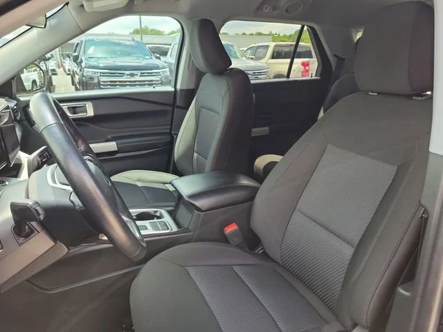 2023 Ford Explorer XLT - Photo 22