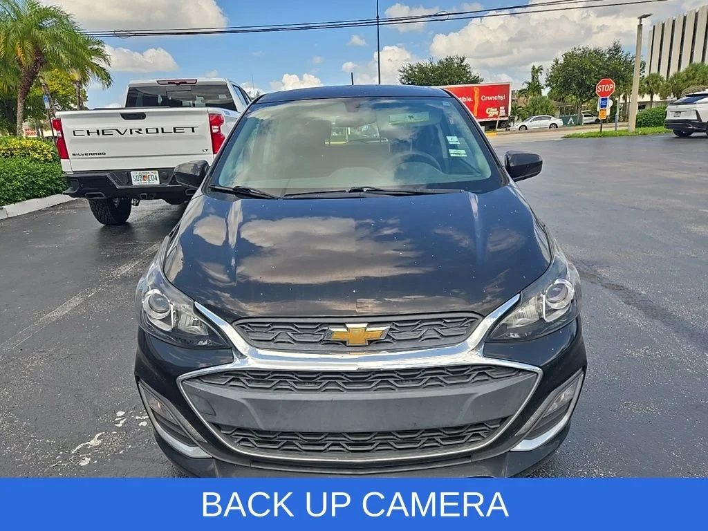 Used 2019 Black Chevrolet 1LT image 2