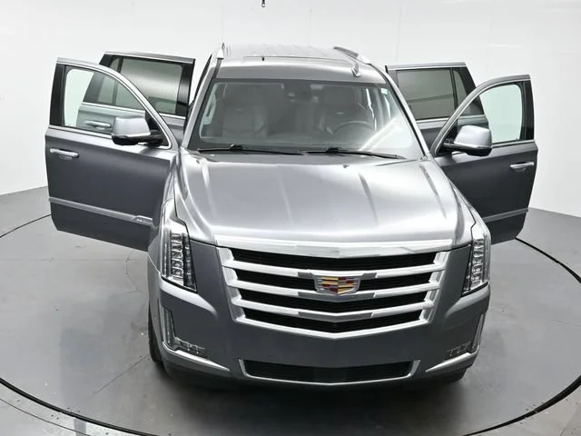 Used 2020 SATIN STEEL METALLIC Cadillac Premium Luxury image 44