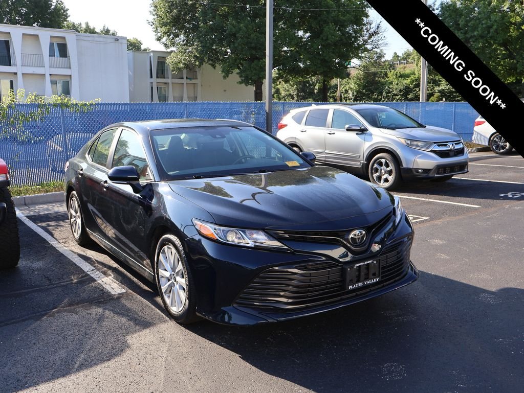 Used 2018 Blue Toyota LE image 1