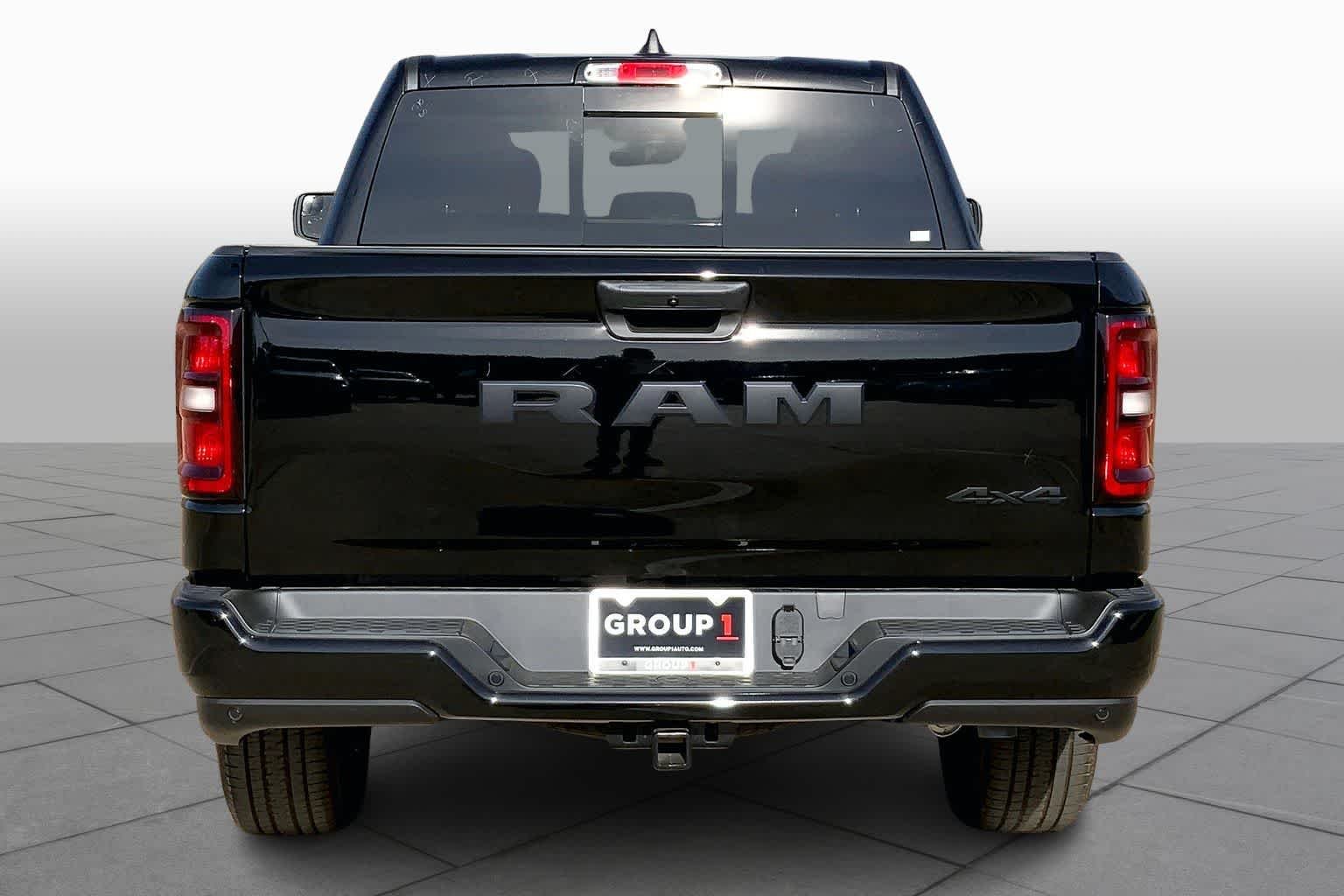 New 2026 Diamond Black Crystal Pearlcoat RAM Express image 4