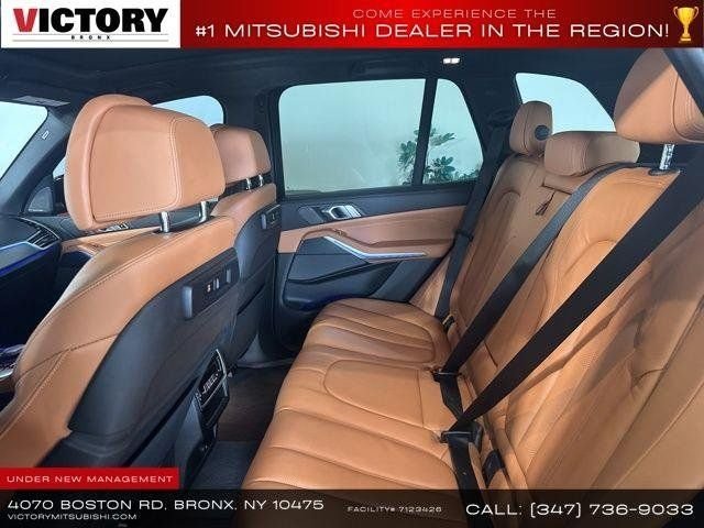 Used 2021 Black BMW M50i image 28