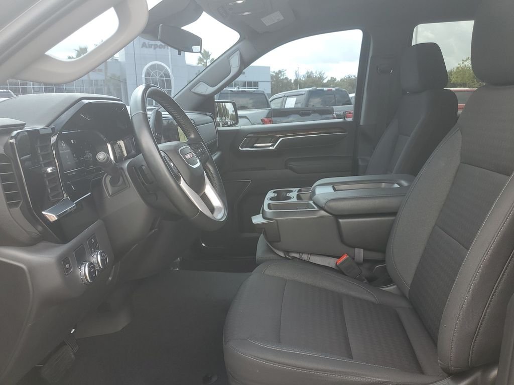 Used 2023 Black GMC Elevation image 13