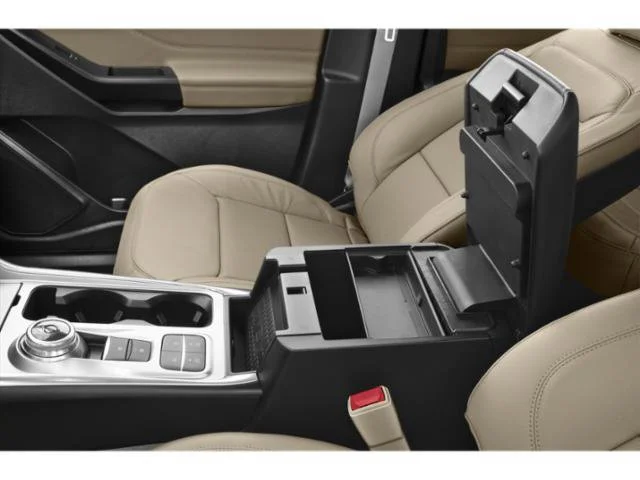 Used 2021 AGATE BLACK MET Ford Limited image 14