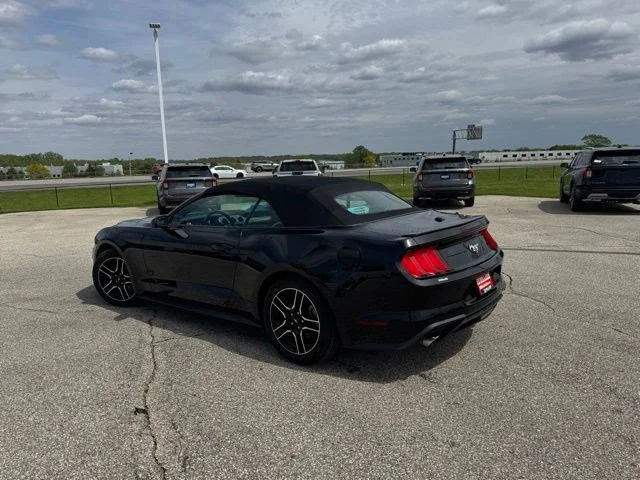 2023 Ford Mustang EcoBoost Premium - Photo 7