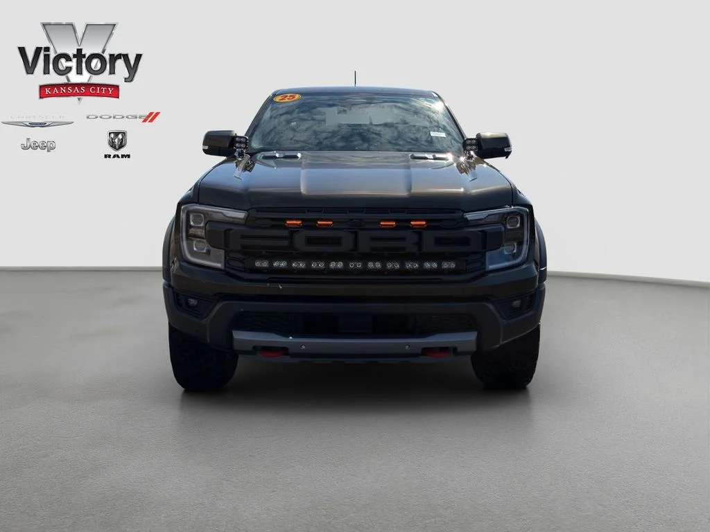 Used 2025 Ford Ranger Raptor with VIN 1FTER4LR8SLE20586 for sale in Kansas City