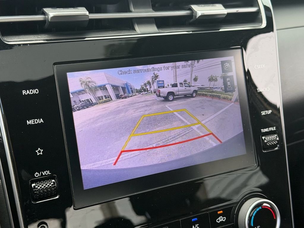 Used 2022 Beige Hyundai SEL image 24