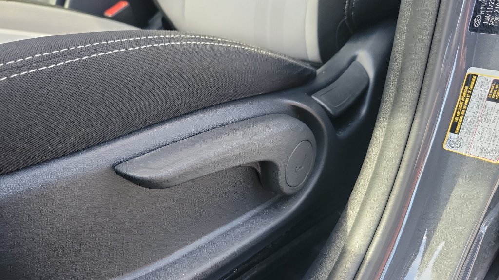 Certified Used 2023 Gray Hyundai SEL image 17