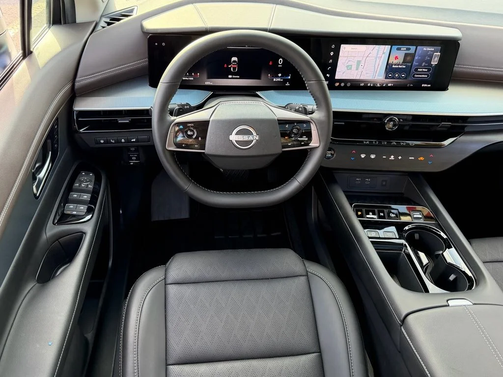 Certified Used 2025 White Nissan Platinum image 14
