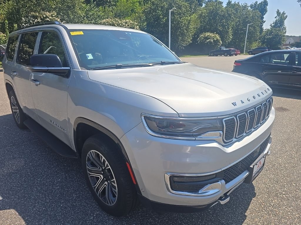 Used 2023 Silver Jeep Series II image 3