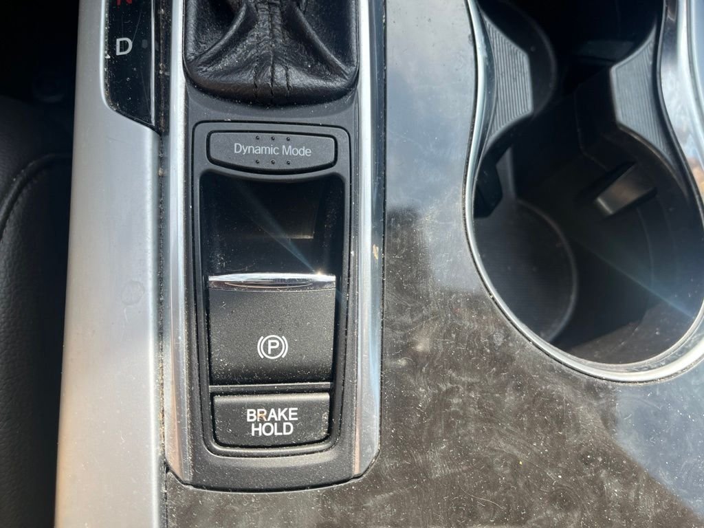 Used 2020 Black Acura 2.4L image 22