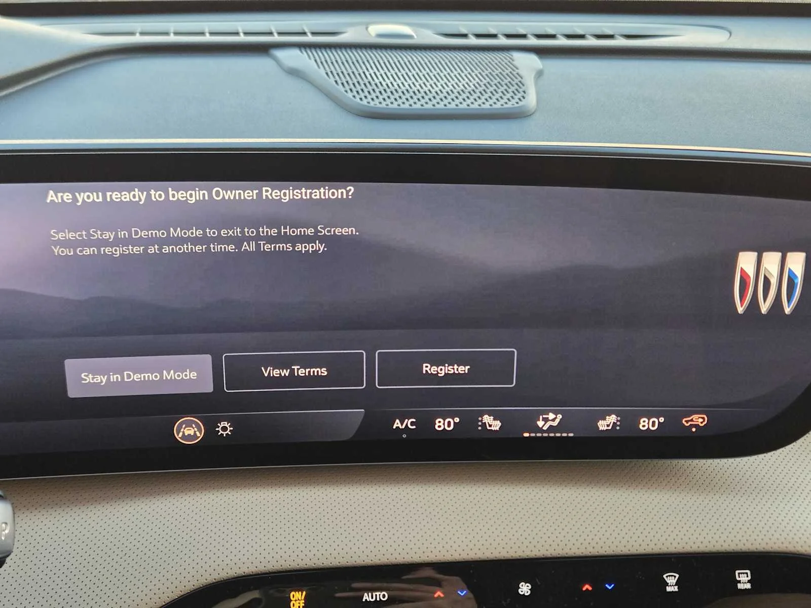 2027 Buick Enclave Preferred - Photo 11