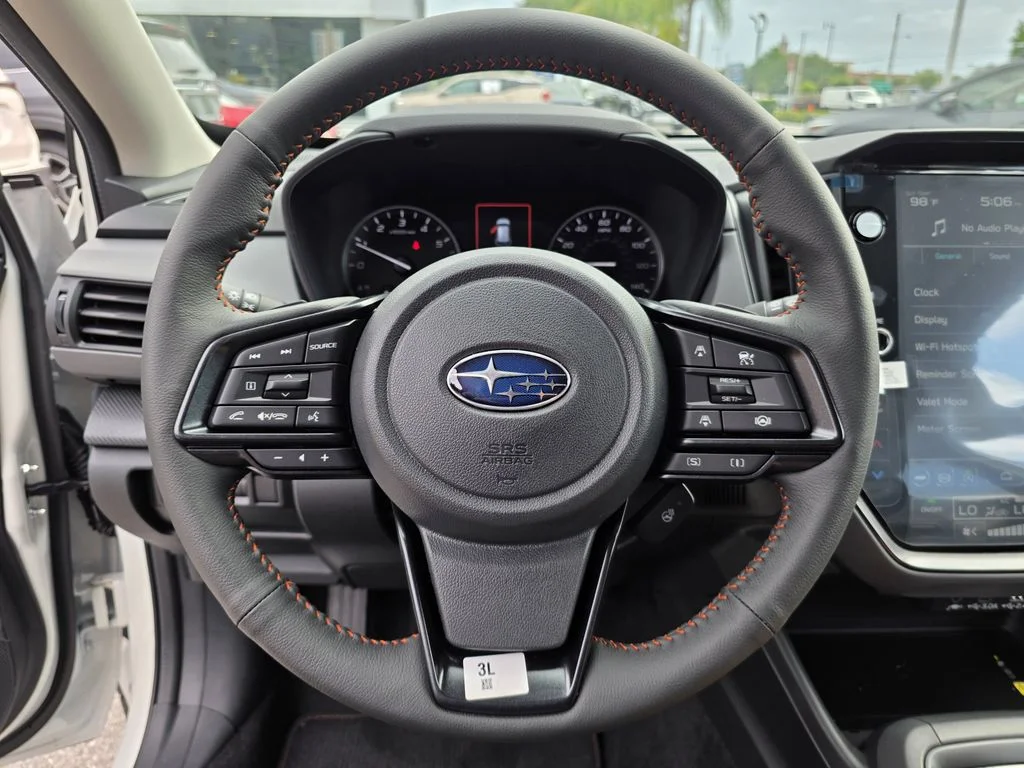 New 2026 CRYSTAL WHITE PEARL Subaru Limited image 23