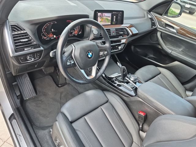 Used 2021 Silver BMW xDrive30i image 10