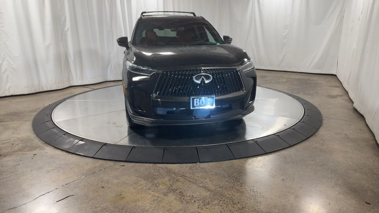 Used 2026 Black INFINITI Autograph image 6