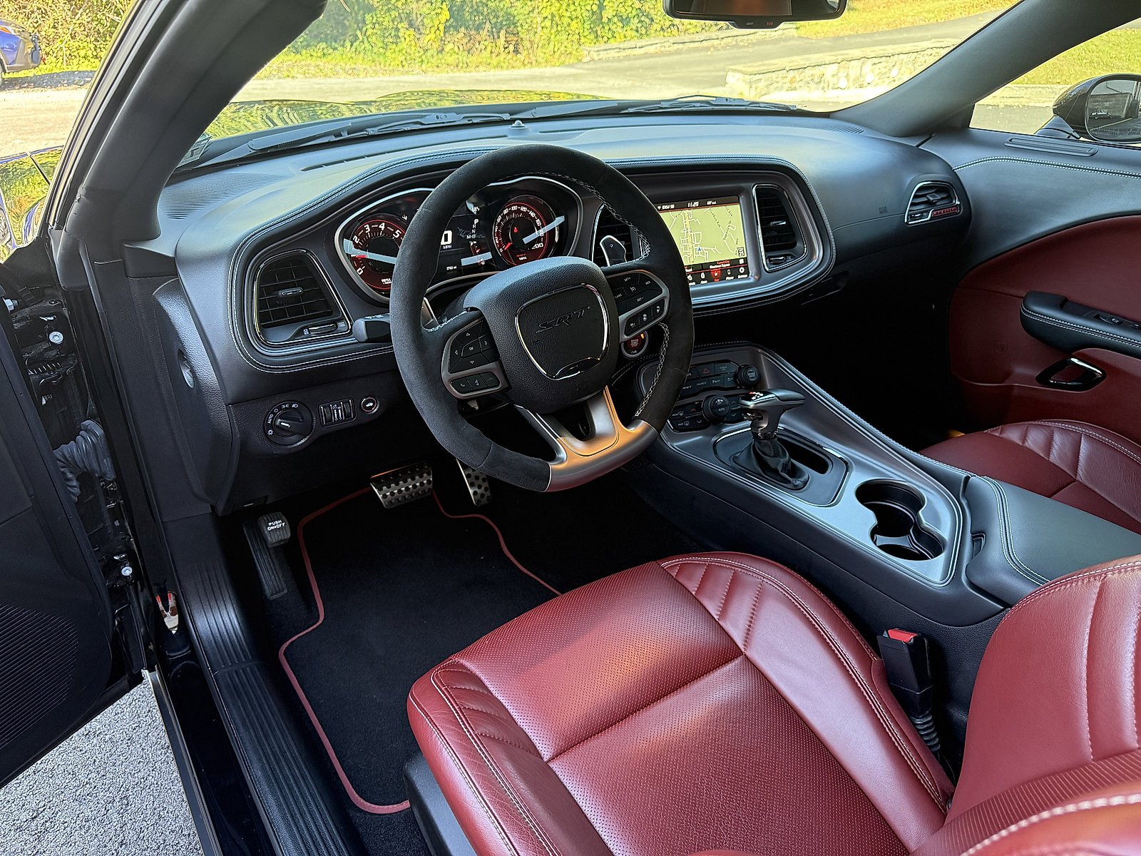Used 2023 Pitch Black Clearcoat Dodge SRT Hellcat Jailbreak image 12