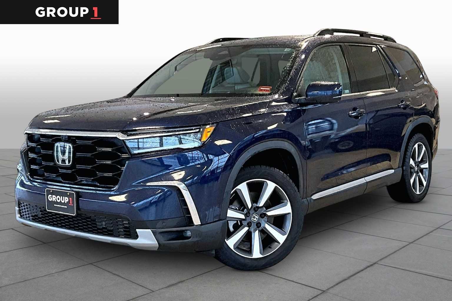 2023 Honda Pilot Elite AWD's photo