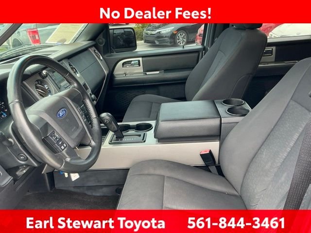 Used 2017 Silver Ford XLT image 24
