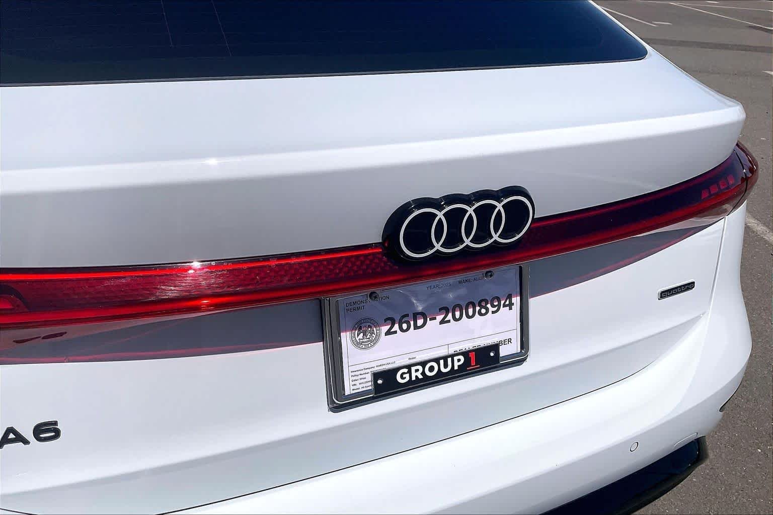 Used 2025 WHITE Audi Premium Plus image 28