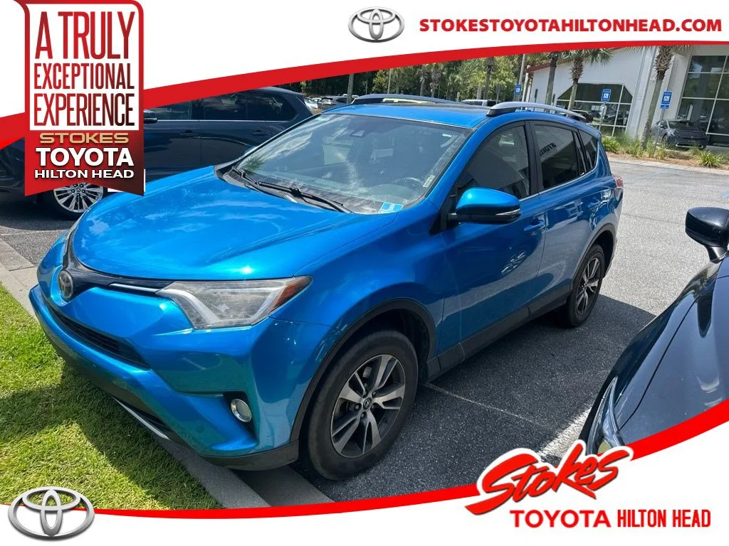 Used 2016 Blue Toyota XLE image 1