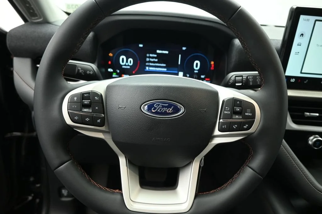 New 2026 Agate Black Metallic Ford Active image 13