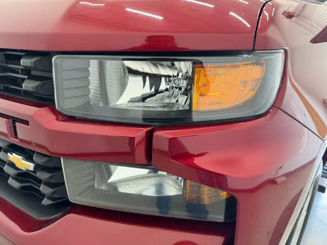 Used 2021 Cherry Red Tintcoat Chevrolet Custom image 33