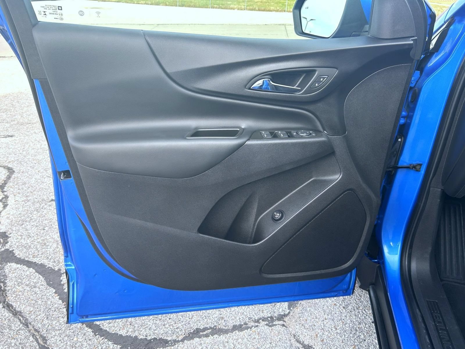 2024 Chevrolet Equinox LT - Photo 10