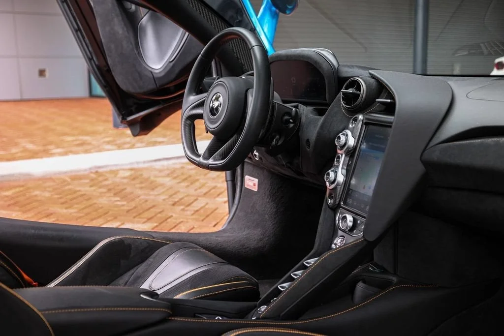 Used 2022 Ludus Blue McLaren Performance image 44