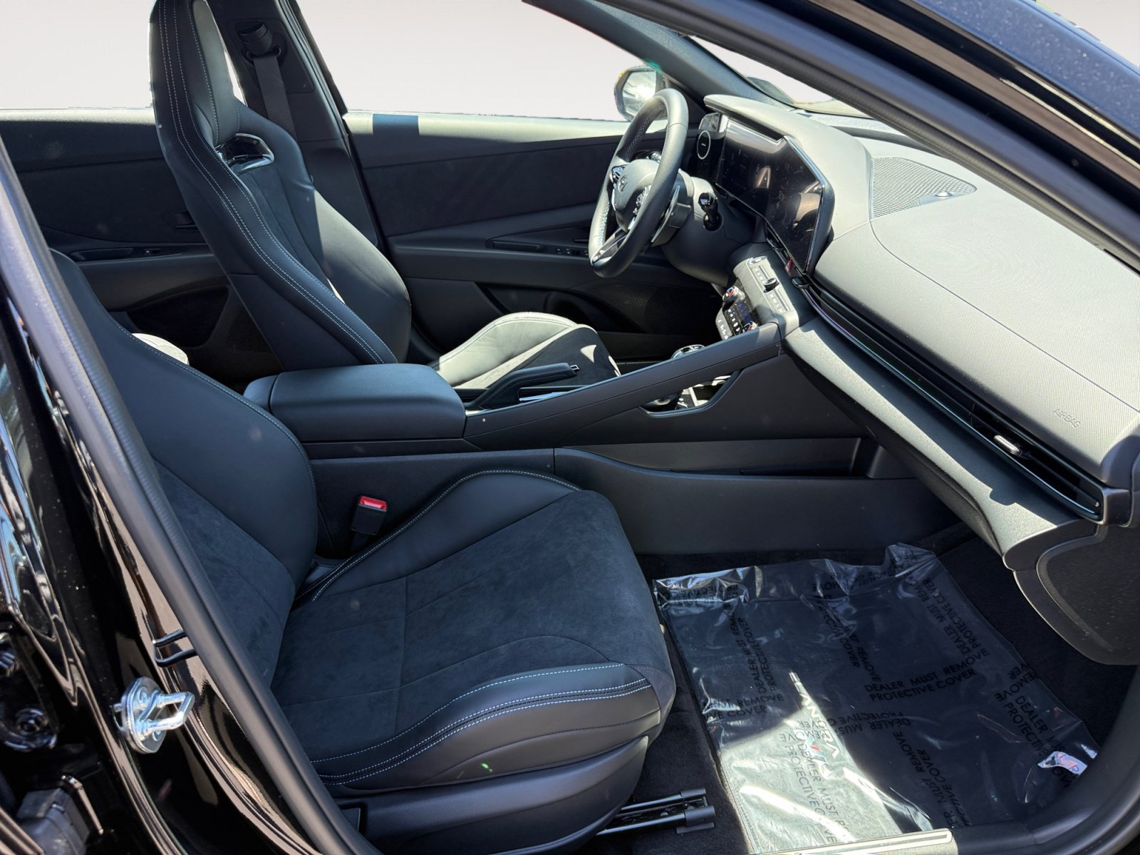 Certified Used 2024 Abyss Black Hyundai  image 19