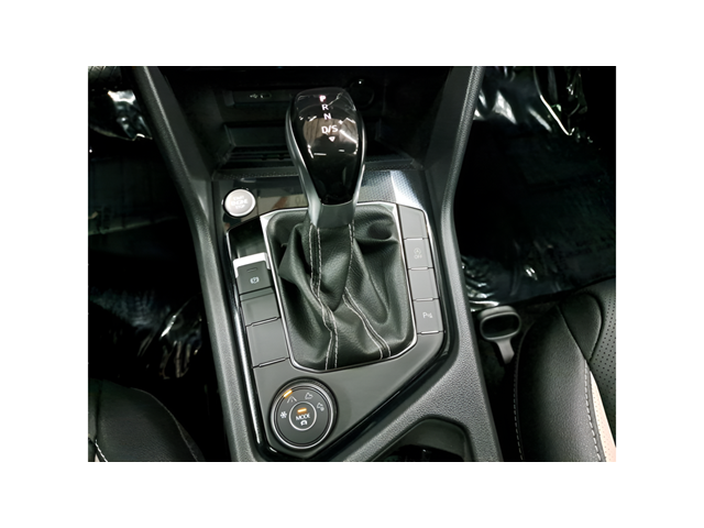 New 2025 White Volkswagen 1.5T SEL image 22