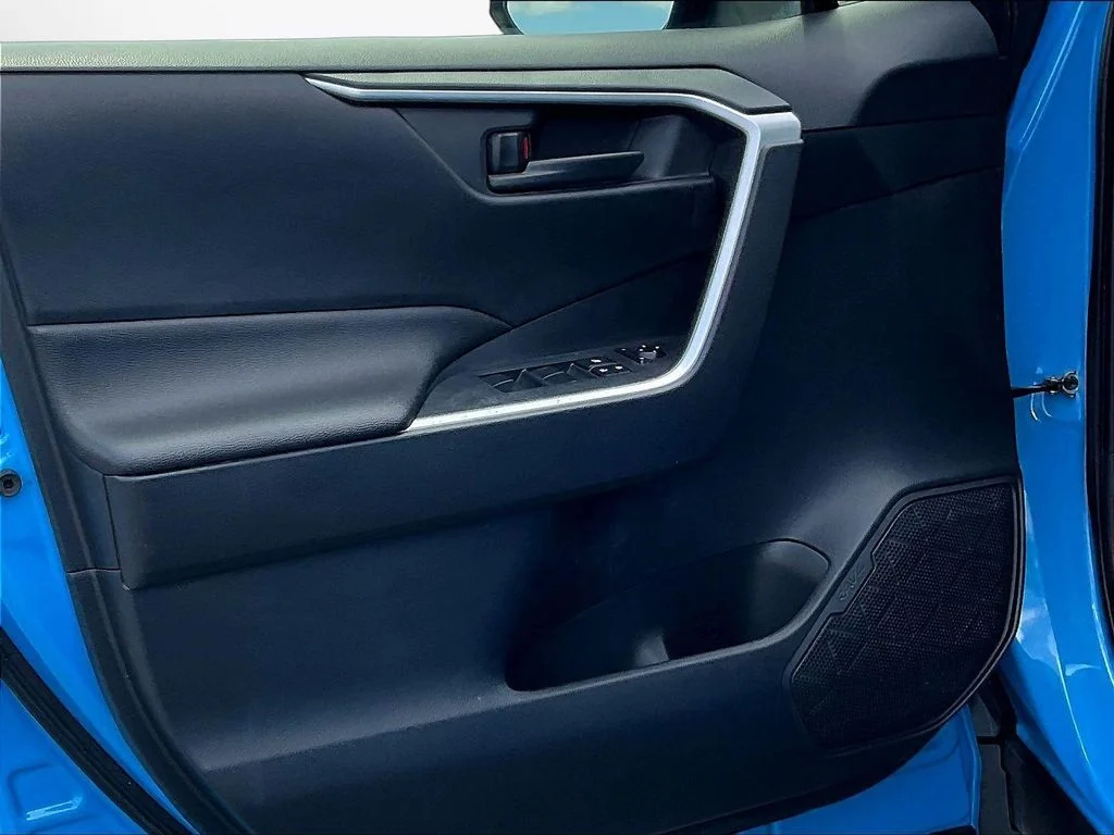 Certified Used 2019 Blue Toyota LE image 21