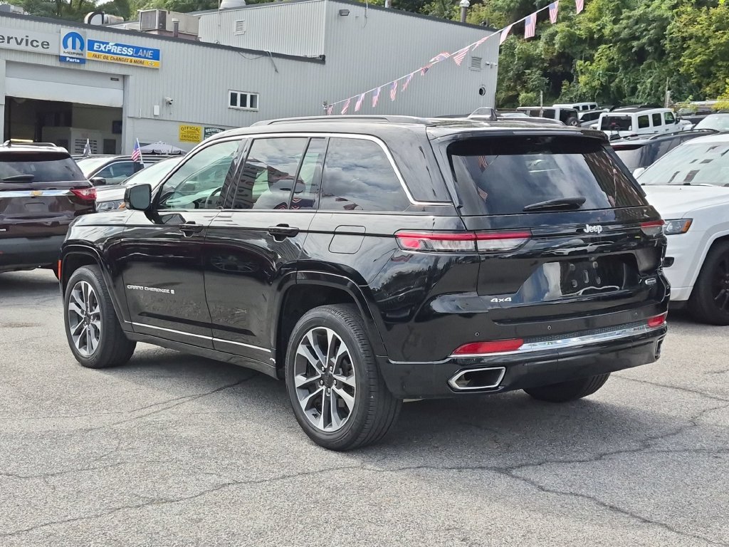 Used 2024 Black Jeep Overland image 9