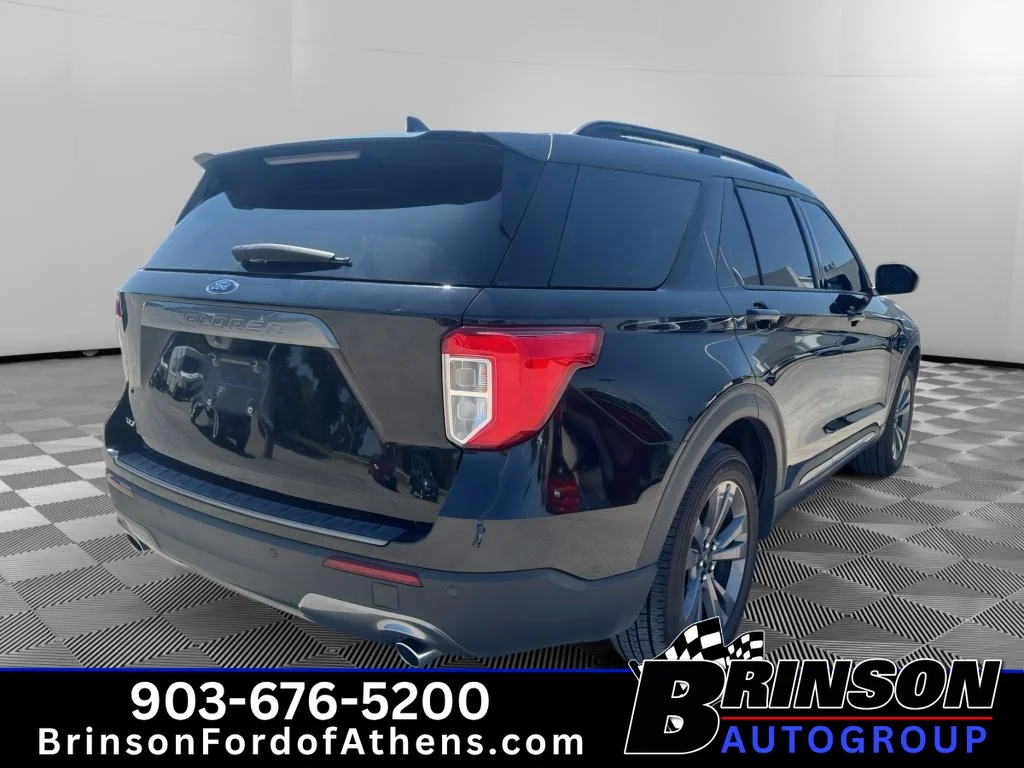 Used 2023 Agate Black Metallic Ford XLT image 5